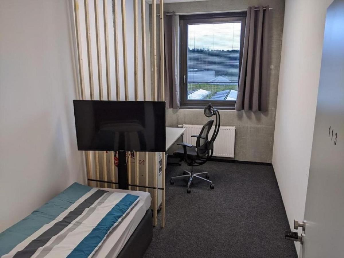 Business-Motel & 24H Selfcheckin Heimsheim エクステリア 写真